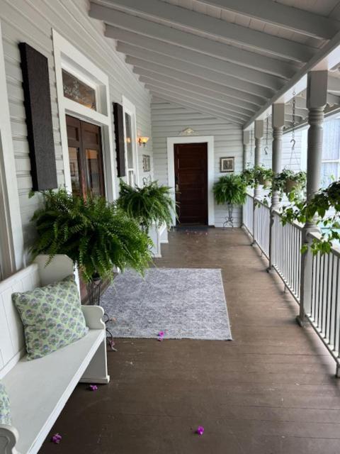 Woodbine Inn And Restaurant Madisonville Exterior foto