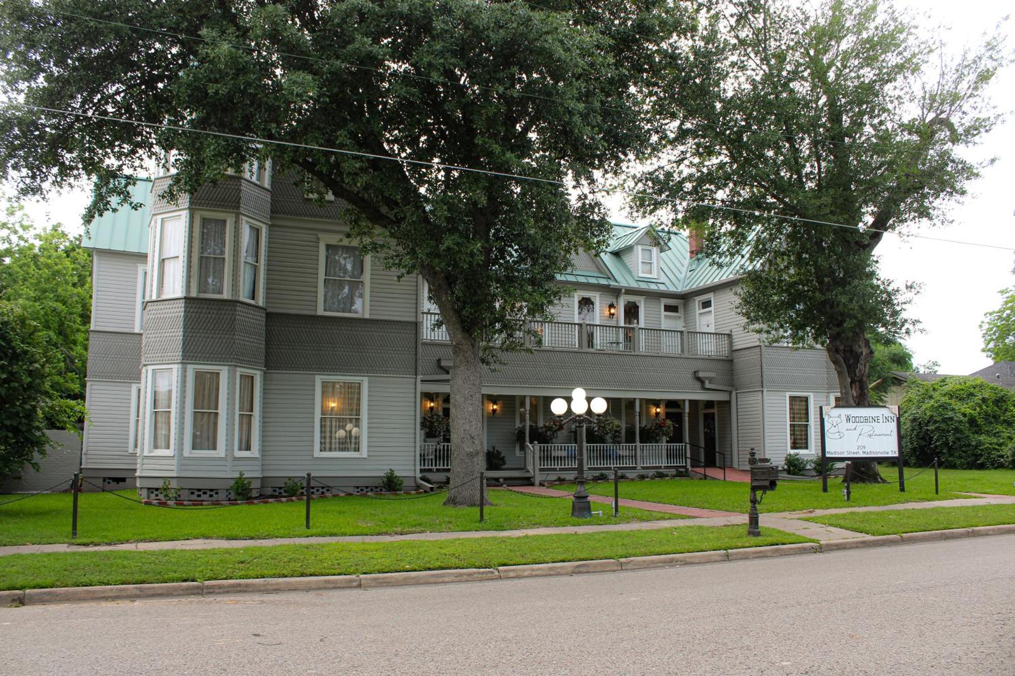 Woodbine Inn And Restaurant Madisonville Exterior foto